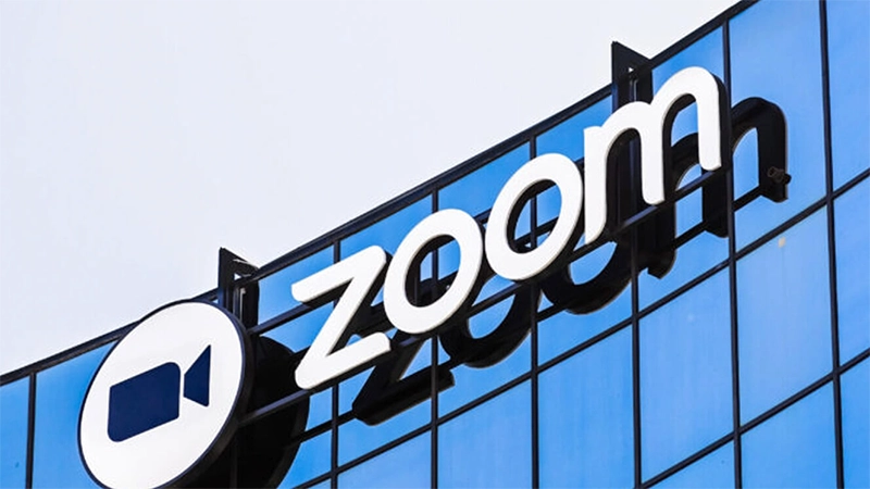 Zoom logo on a building